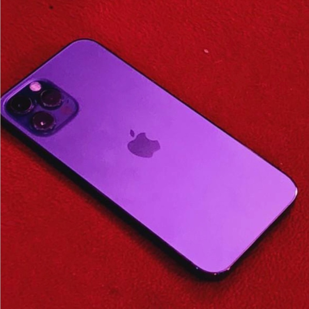 2021 iPhone 12 Pro! Excellent/mint condition-used/T-Mobile/factory reset 🪩✨
